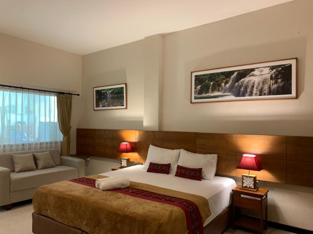Kuta Suci Guesthouse Kültér fotó