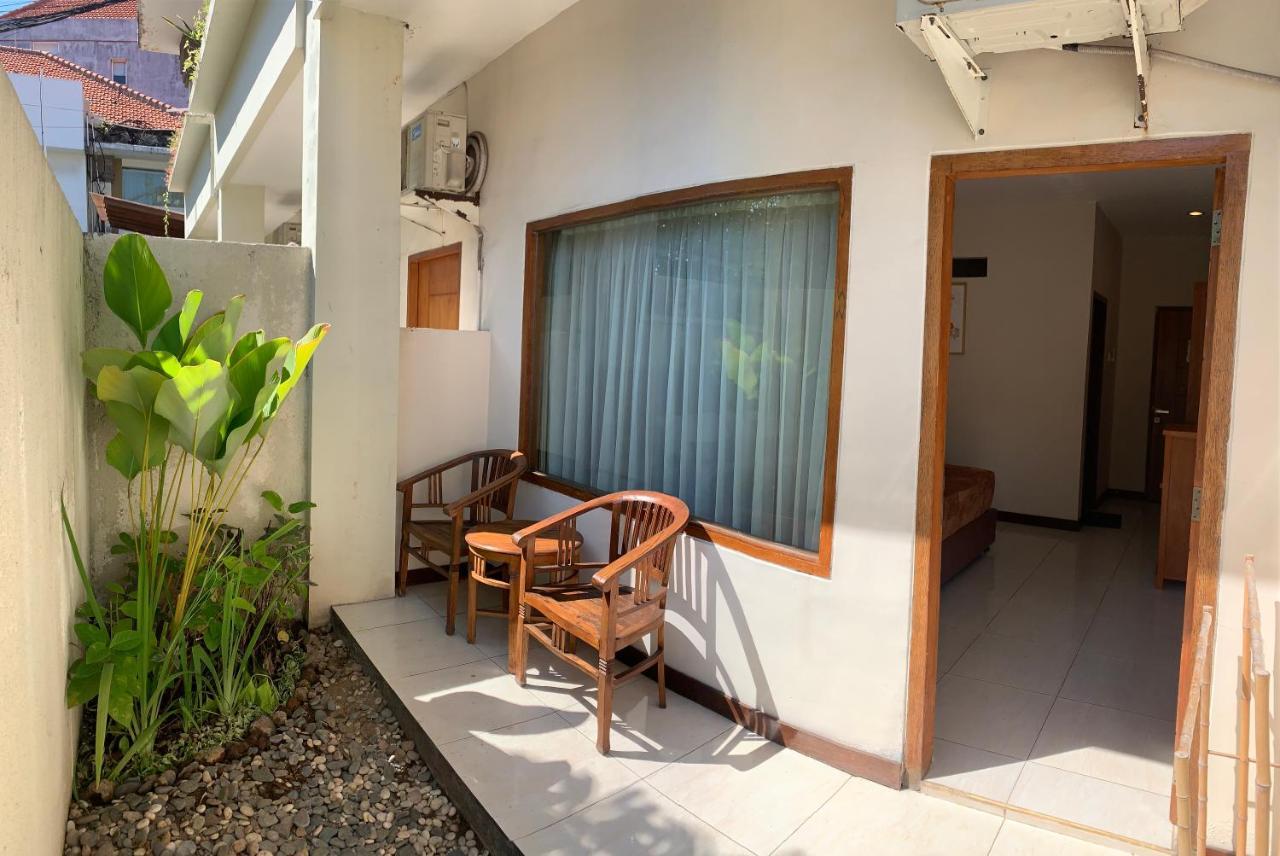Kuta Suci Guesthouse Kültér fotó