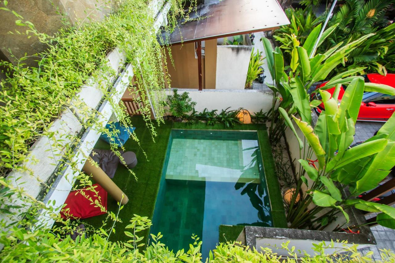 Kuta Suci Guesthouse Kültér fotó