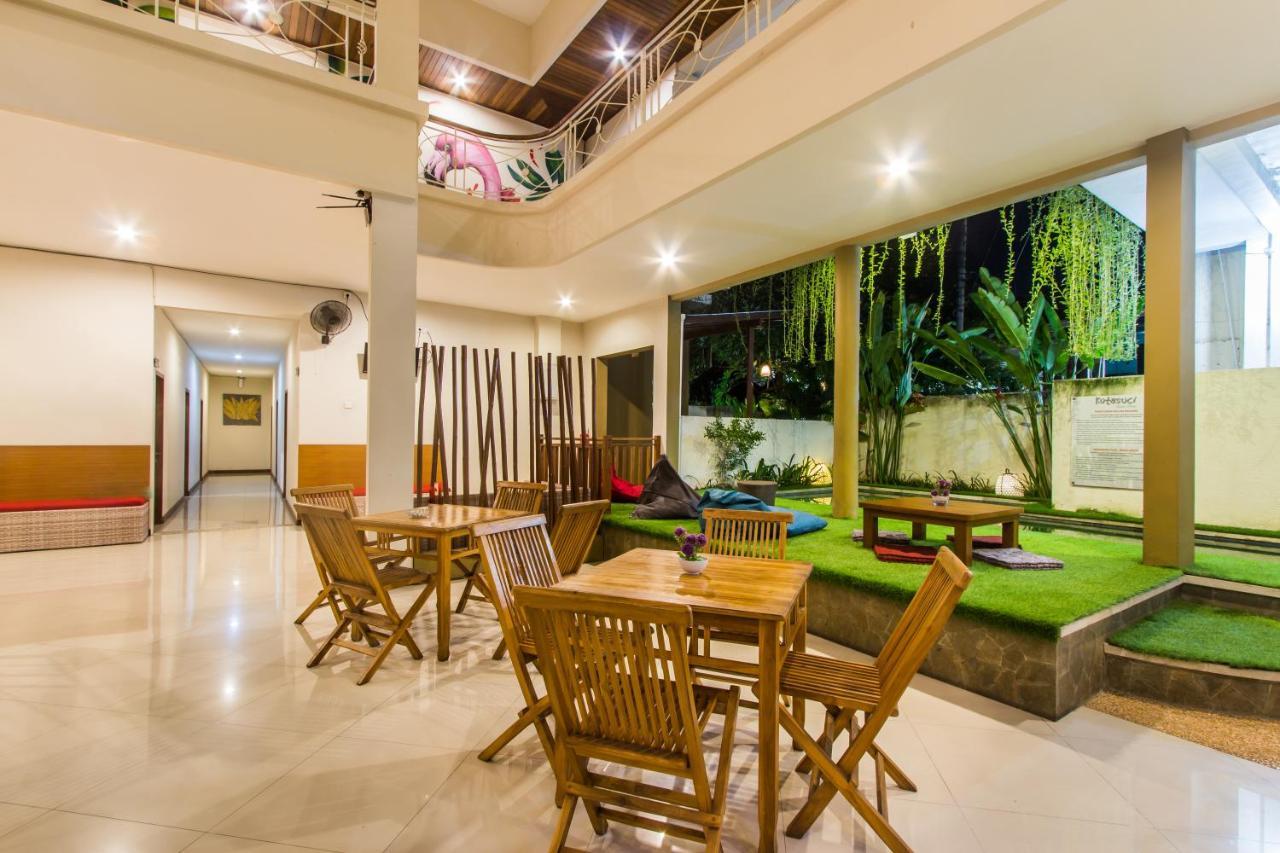 Kuta Suci Guesthouse Kültér fotó